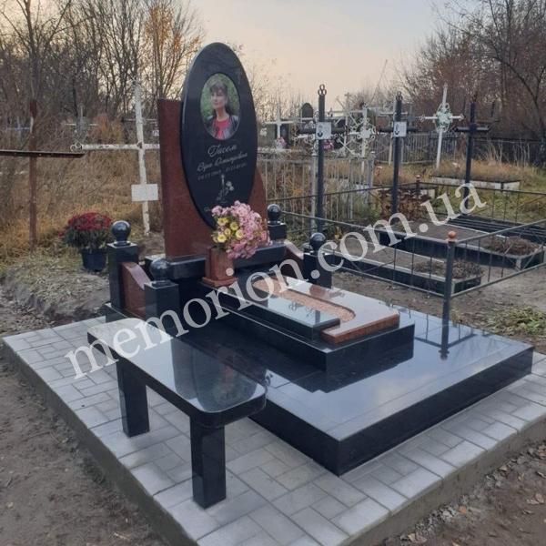 Одинарні памʼятники