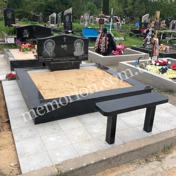 Подвійні пам’ятники