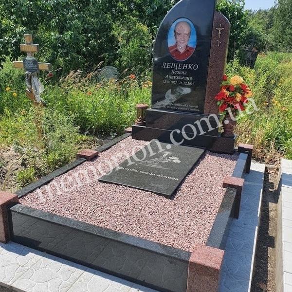 Одинарные памятники